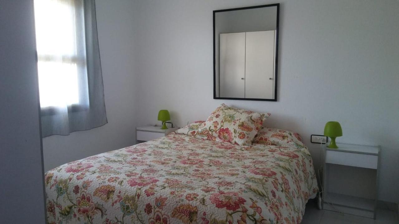 Cozzy Flat In A Quiet And Nice Area / Acogedor Apartamento En Zona Tranquila Y Agradable 坎布里尔斯 外观 照片