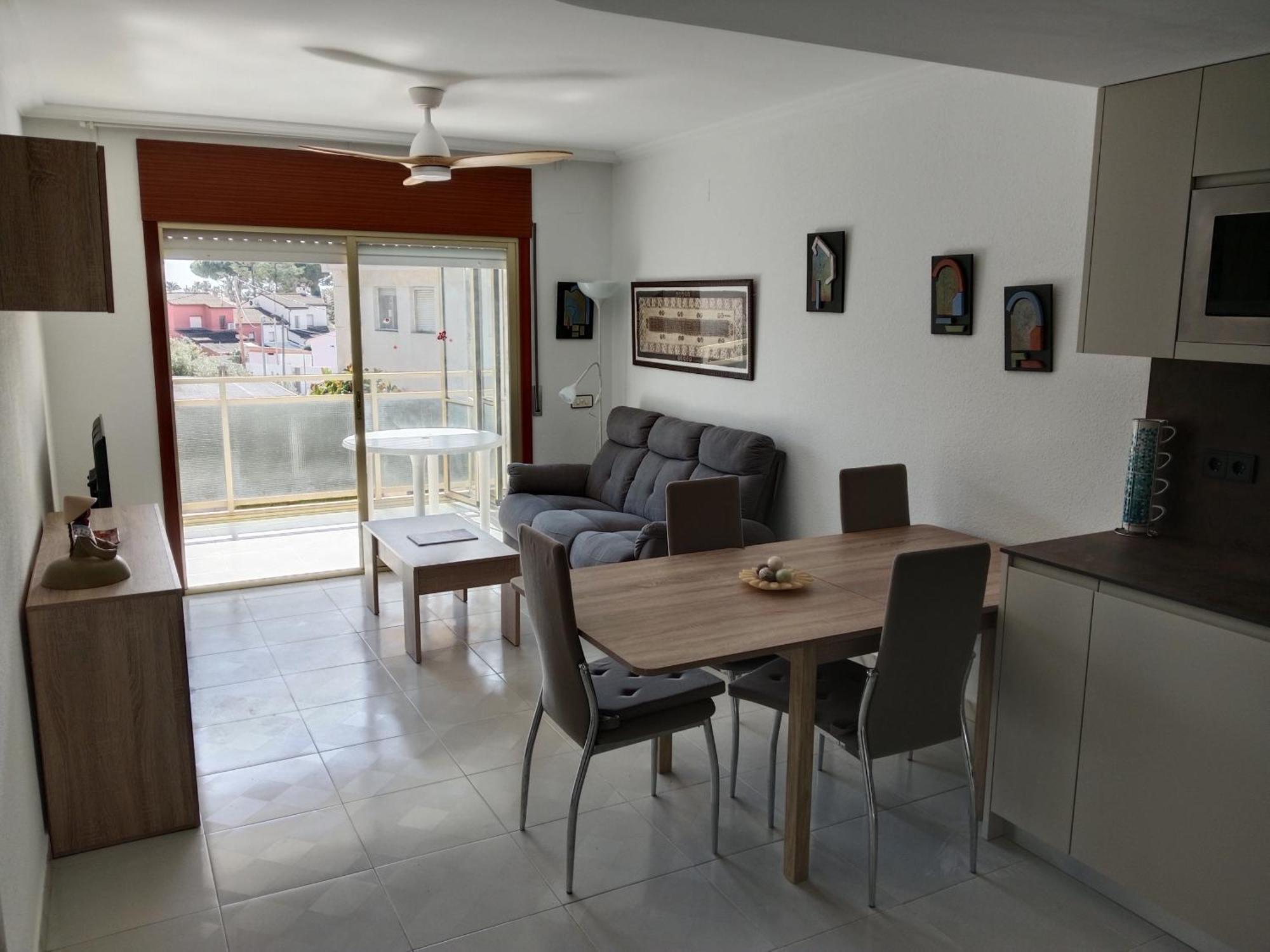 Cozzy Flat In A Quiet And Nice Area / Acogedor Apartamento En Zona Tranquila Y Agradable 坎布里尔斯 外观 照片